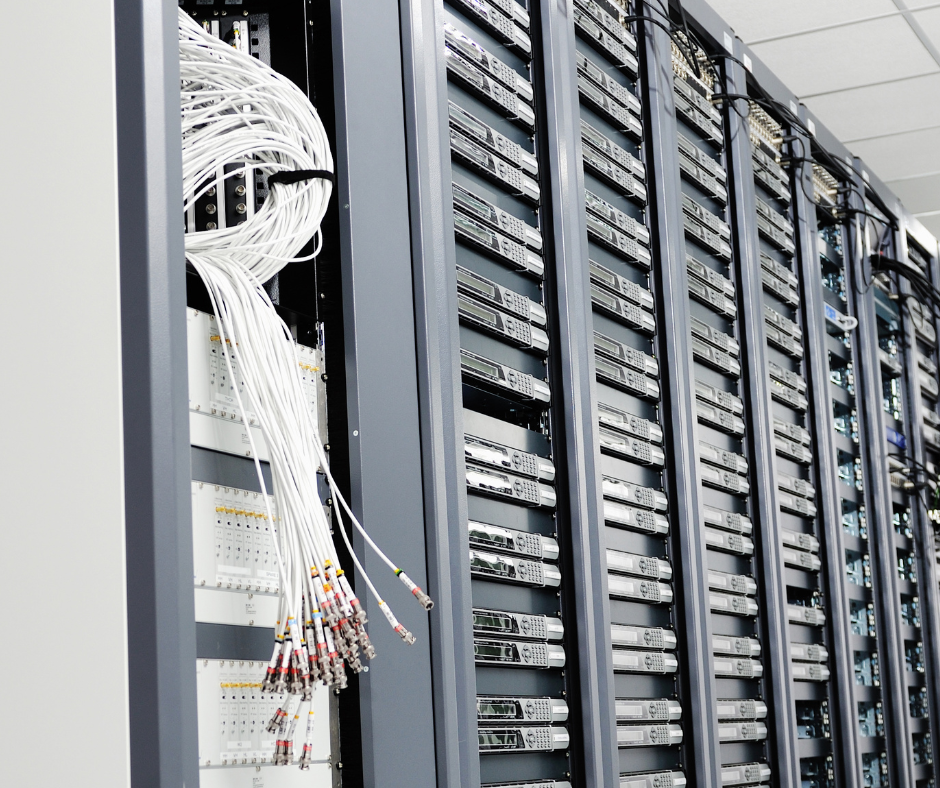 When and Why Webmasters Must Invest in Dedicated Servers